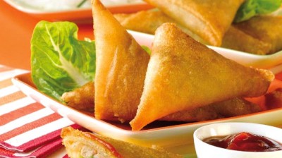 Restaurant-indien-a-nantes-entree-samosa